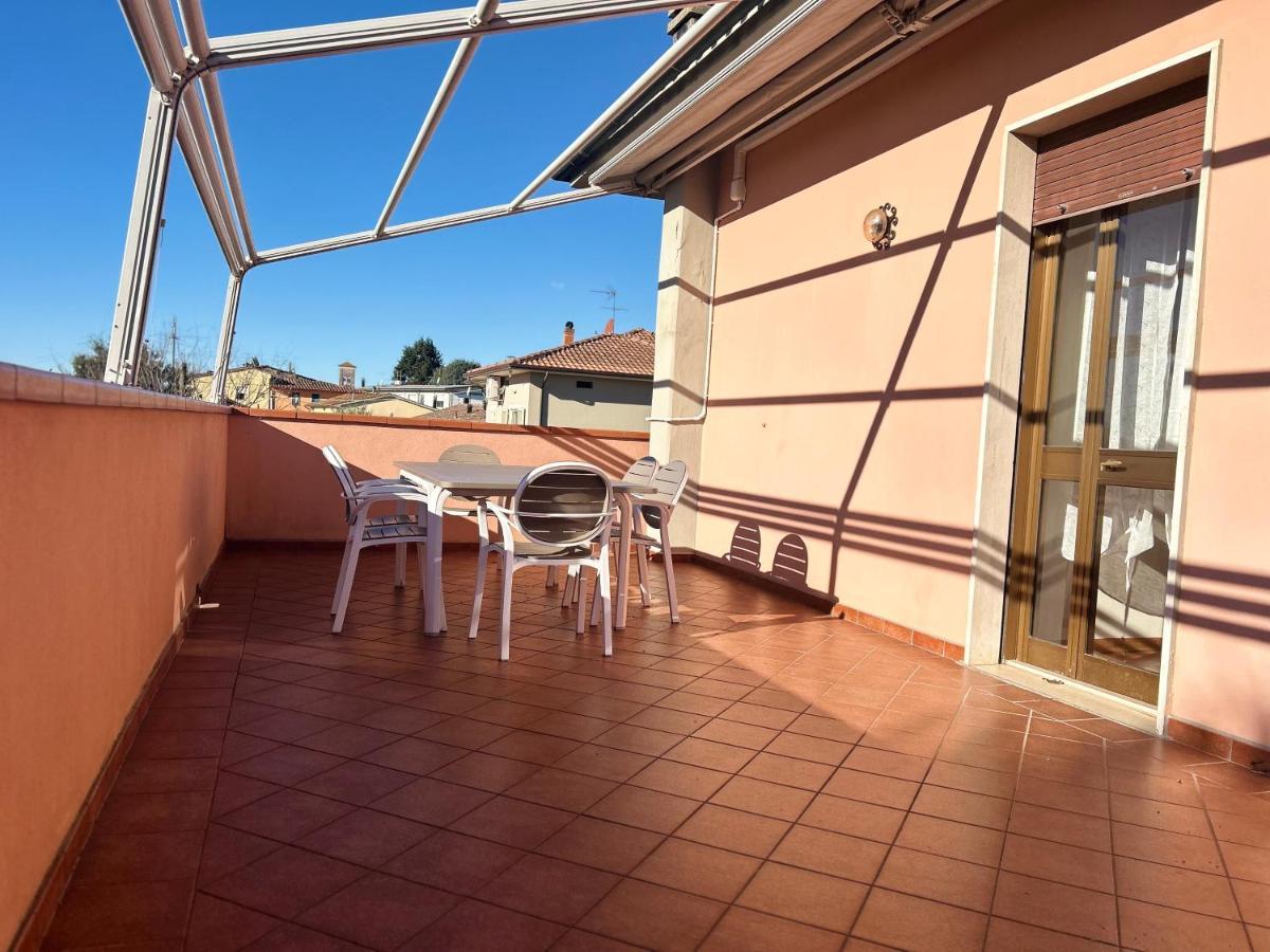 Apartamento Albi'S House,Terrazza ,Wi-Fi, Parcheggio, Ac Lucca Exterior foto