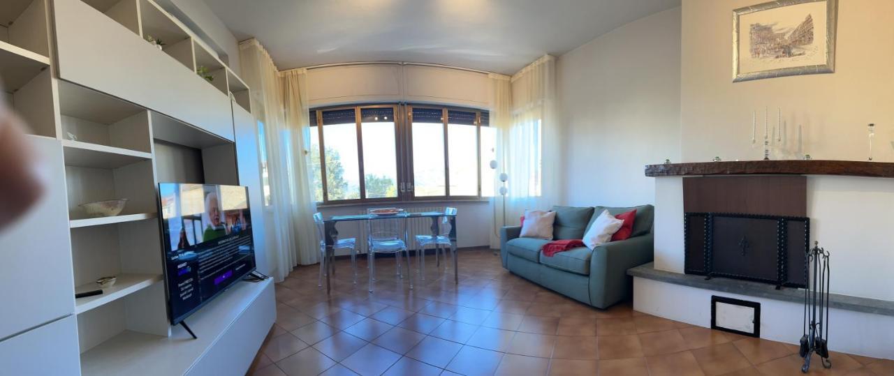 Apartamento Albi'S House,Terrazza ,Wi-Fi, Parcheggio, Ac Lucca Exterior foto